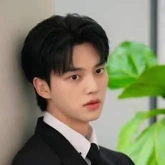 chat with ai character: Song kang