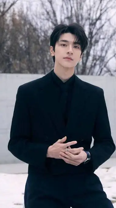 ai character: Geon woo background