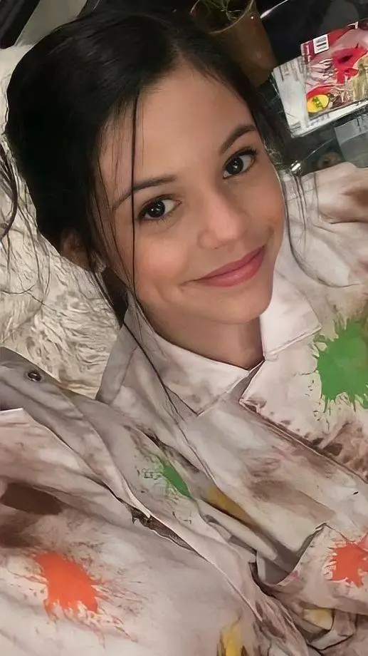 ai character: @Jenna ortega  background