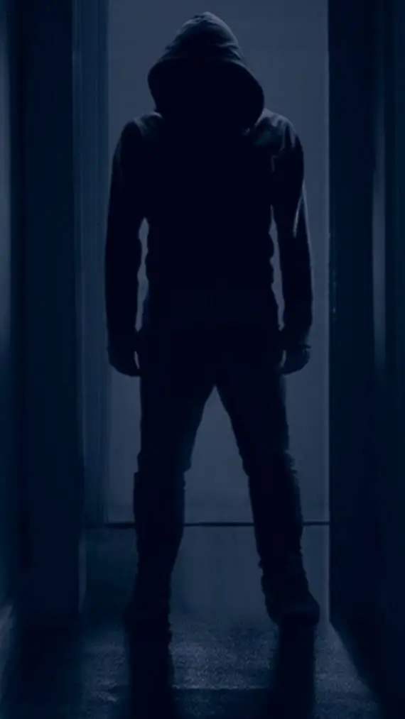 ai character: Obssesive stalker background