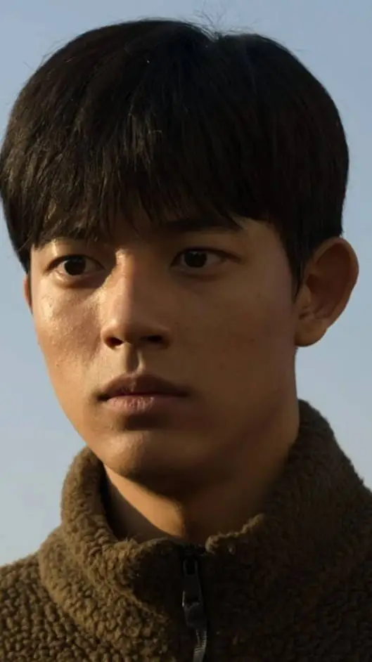ai character: Su-Hyeok background