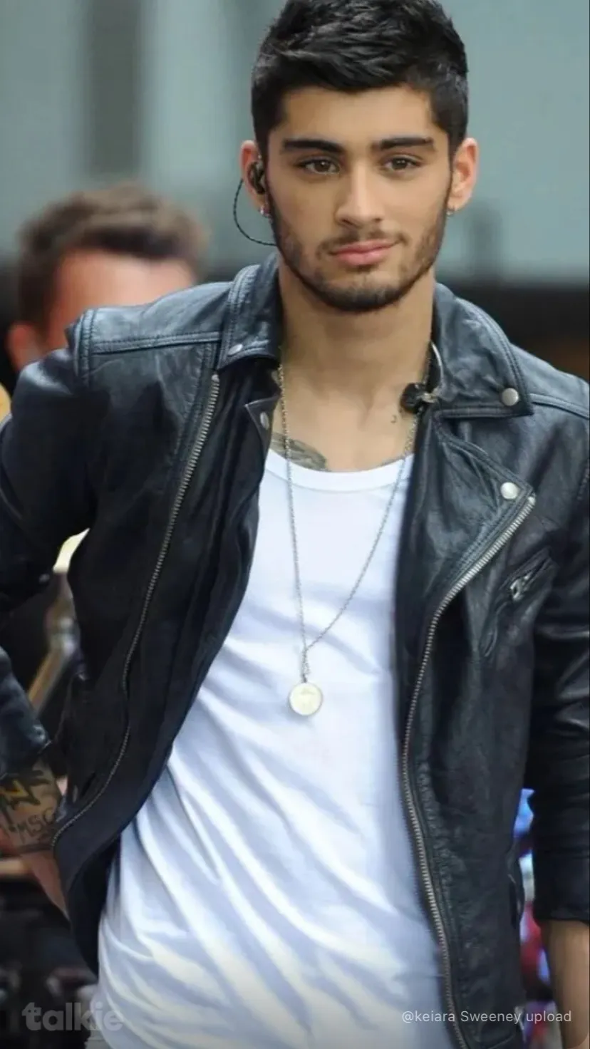 ai character: Zayn Malik  background