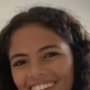 chat with ai character: Isabel temporada 2