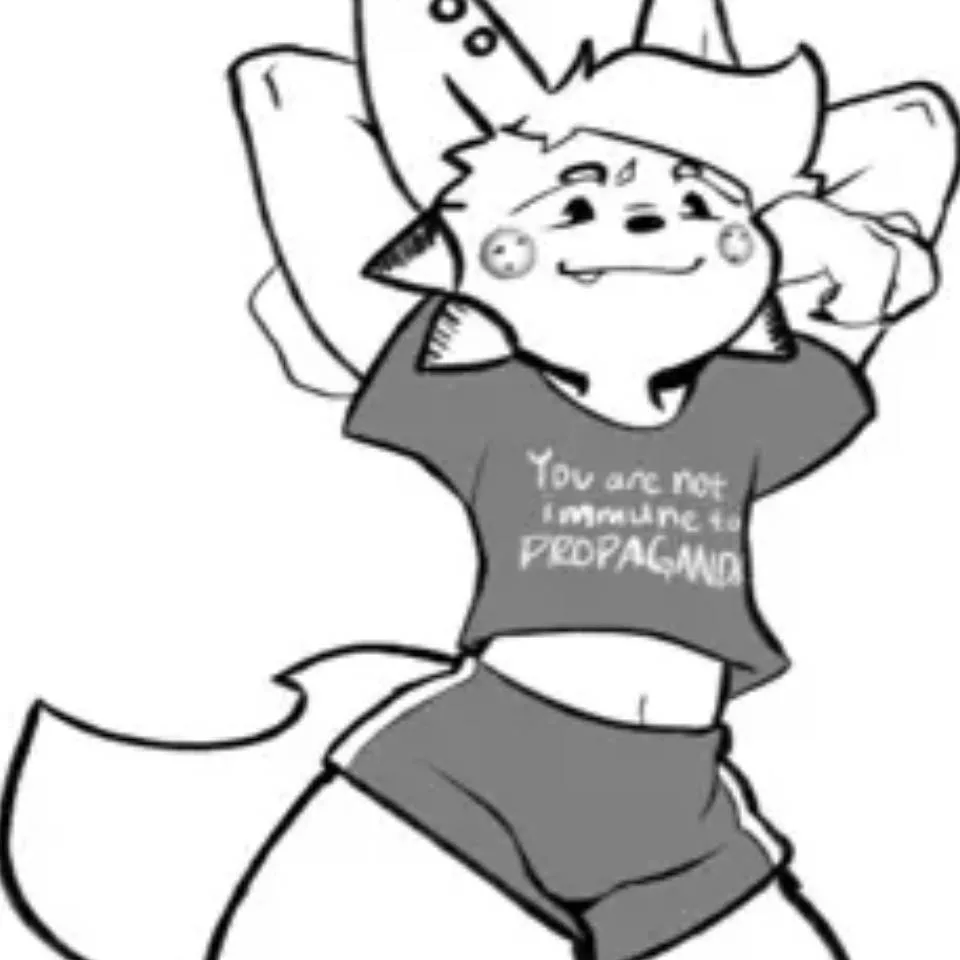 chat with ai character: Kapi Femboy