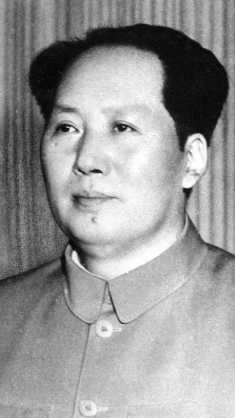 ai character: Mao Zedong  background