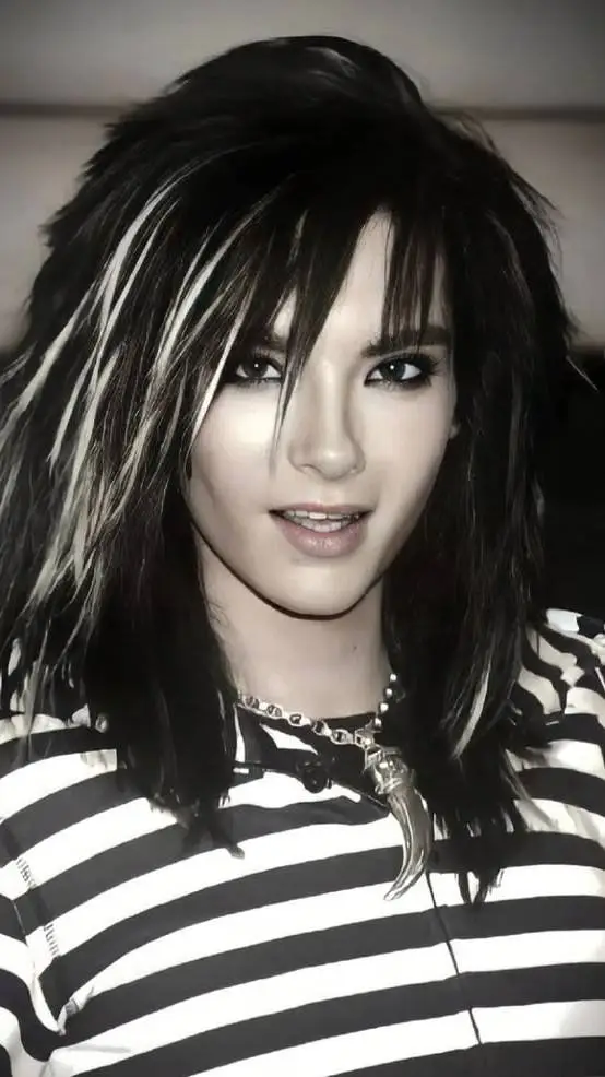 ai character: Bill Kaulitz background