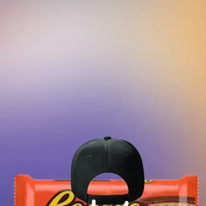 chat with ai character: Reese’s