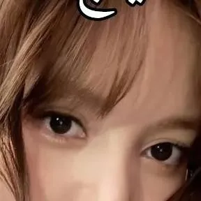 chat with ai character: ليسا lisa