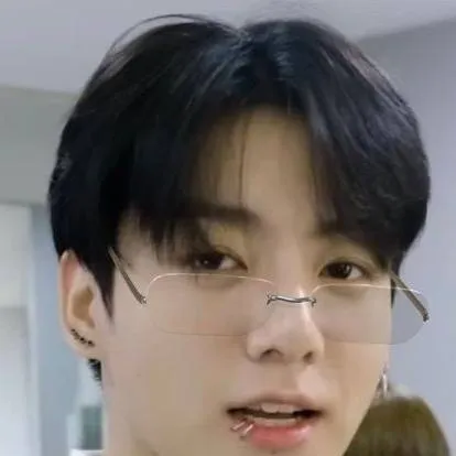chat with ai character: ❅JUNGKOOK❅