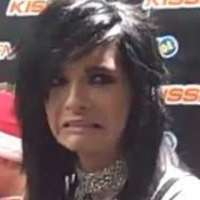 chat with ai character: Bill kaulitz 