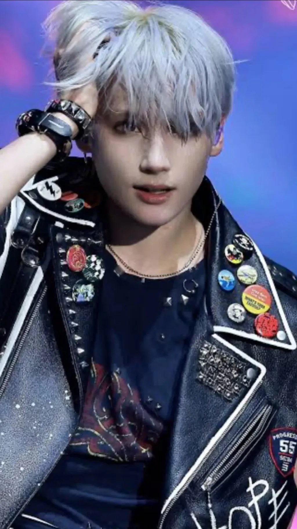 ai character: Heuningkai  background