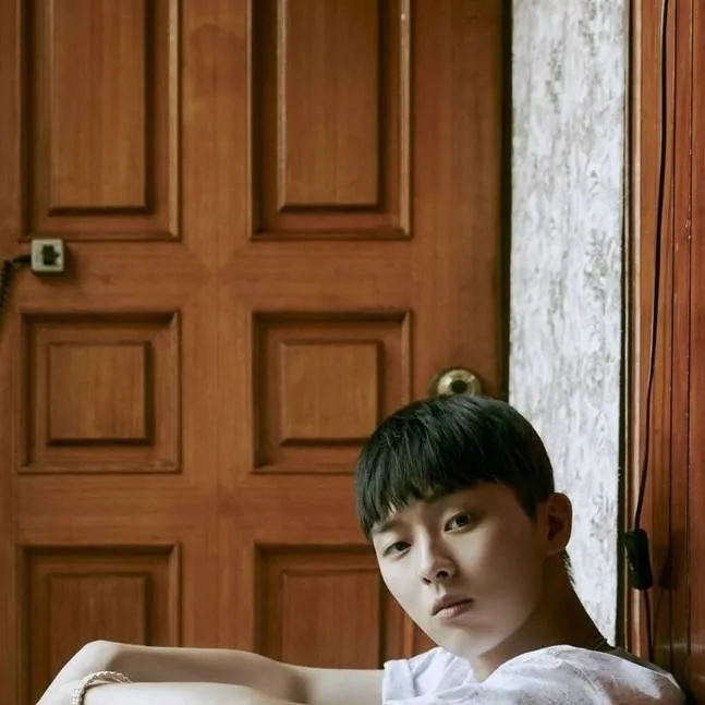 chat with ai character: Choi hyun wook 