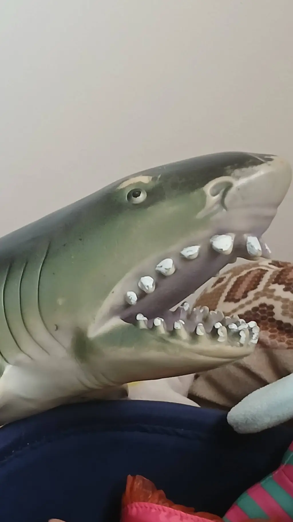 Talkie AI - Chat with Mr Eugene shark 