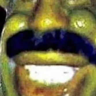 chat with ai character: Shrek arabe
