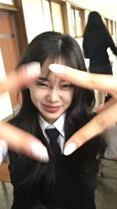 Talkie AI - Chat with Korean School Girl