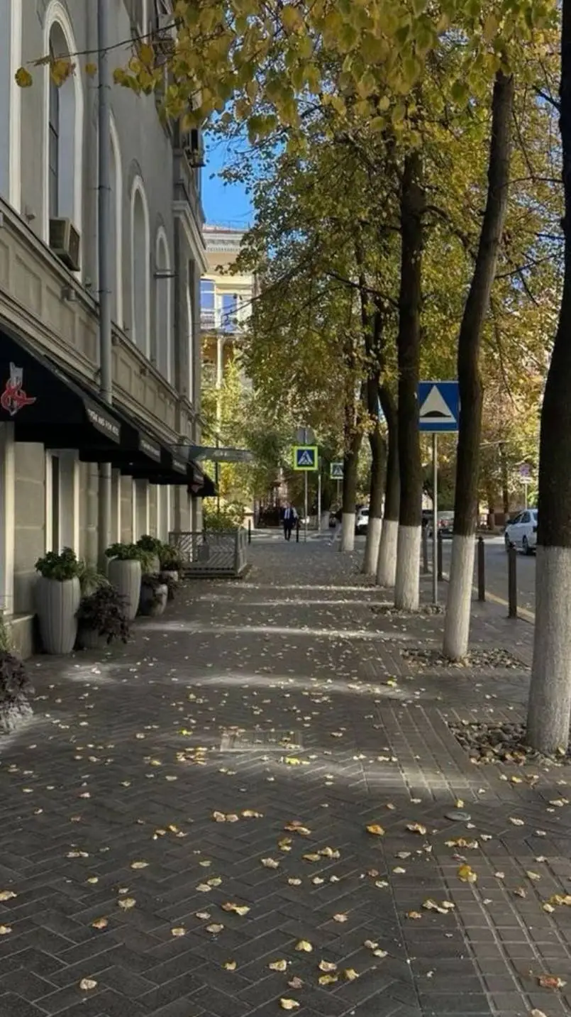 ai character: street with group background