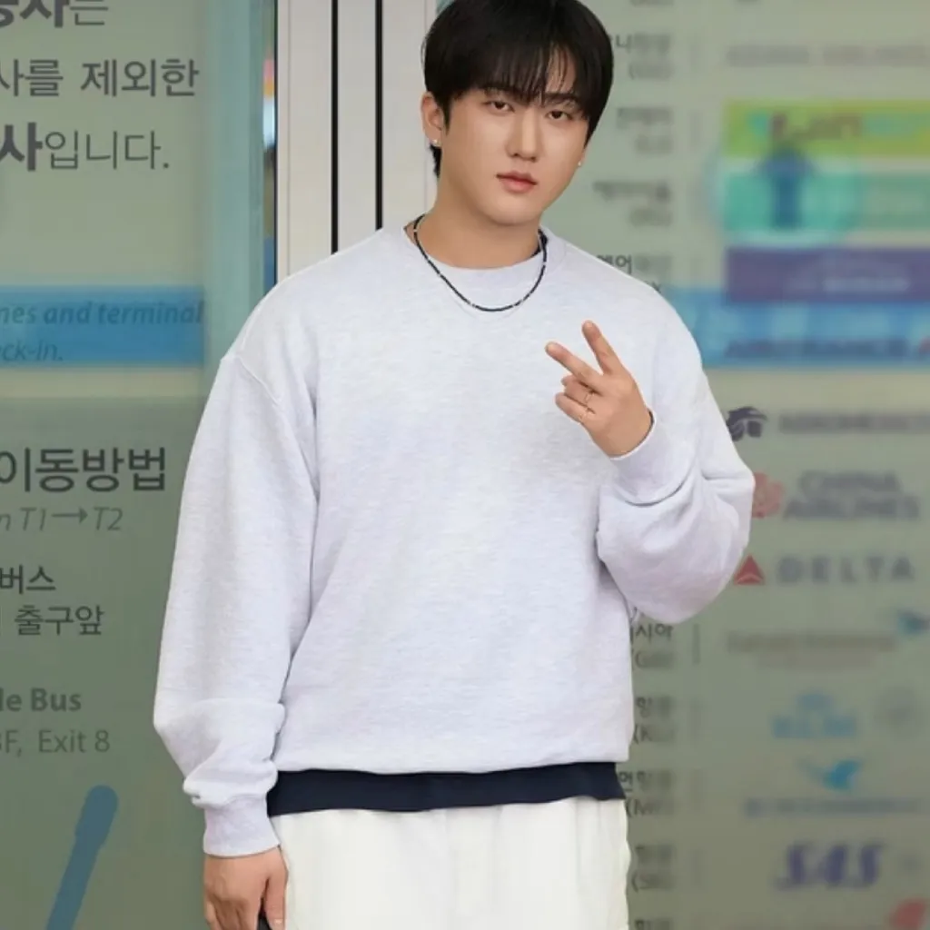 chat with ai character: Straykids (again)