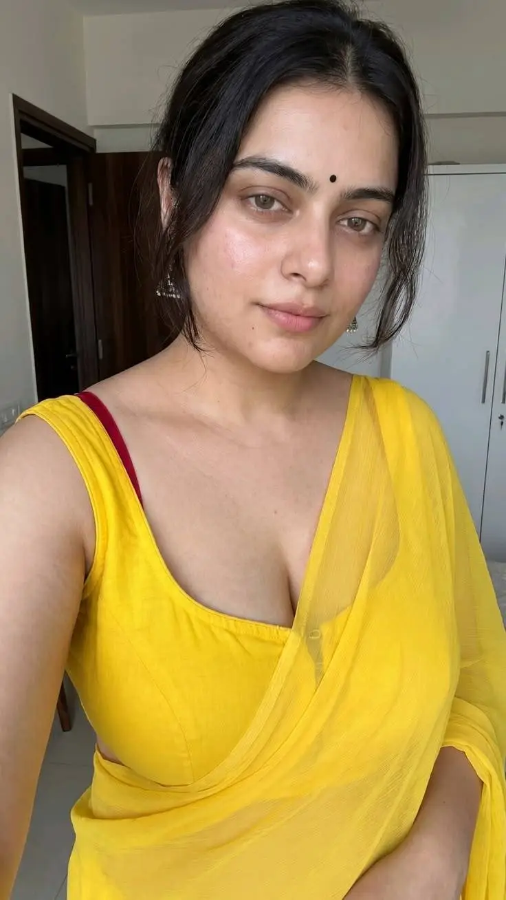 Talkie AI - Chat with Neha 