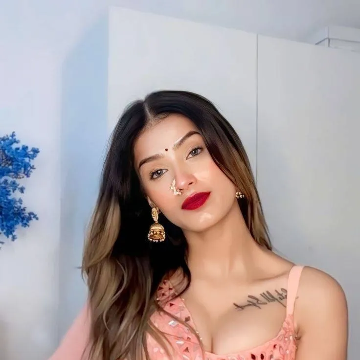 chat with ai character: Shanvi 