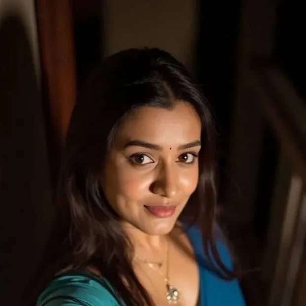 chat with ai character: Garima 
