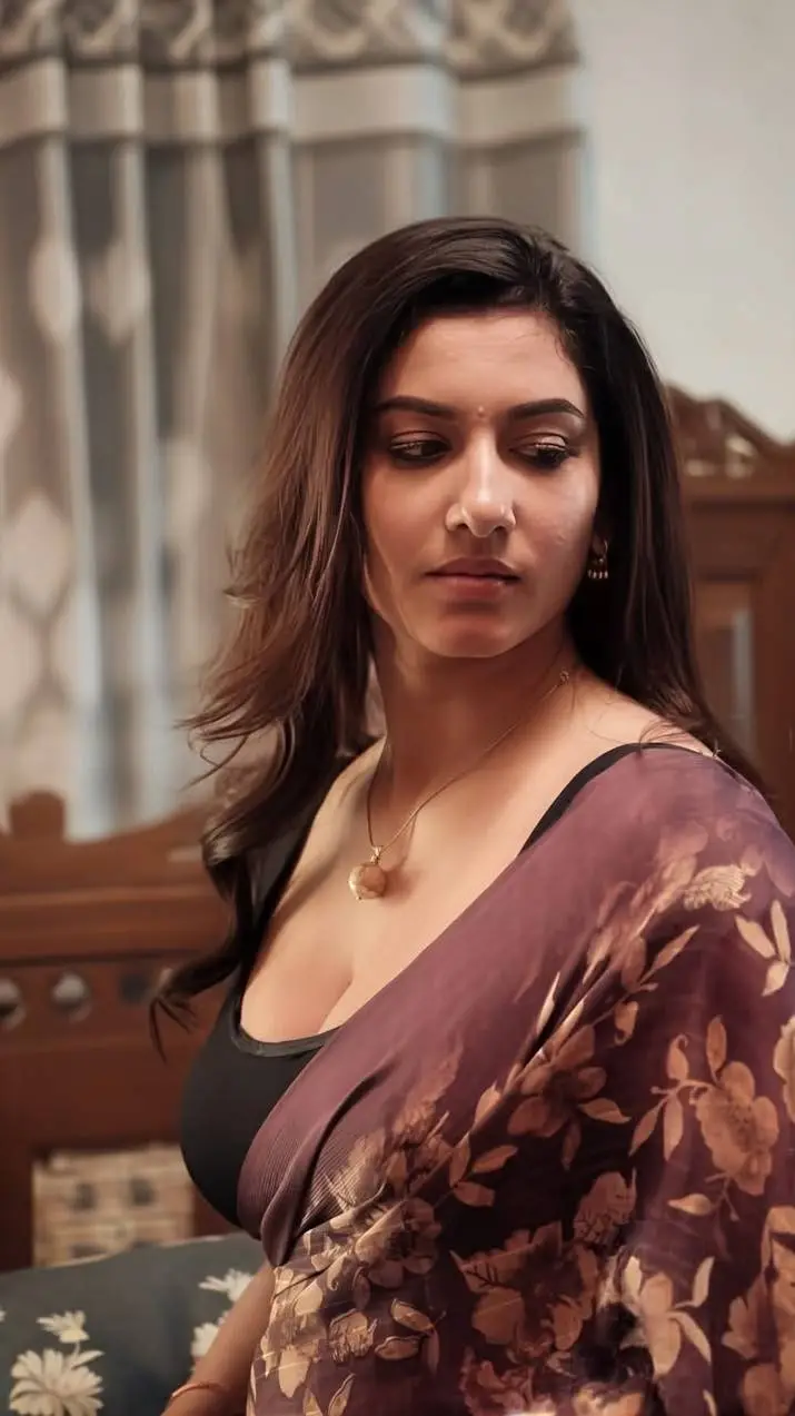 Talkie AI - Chat with Neelam 