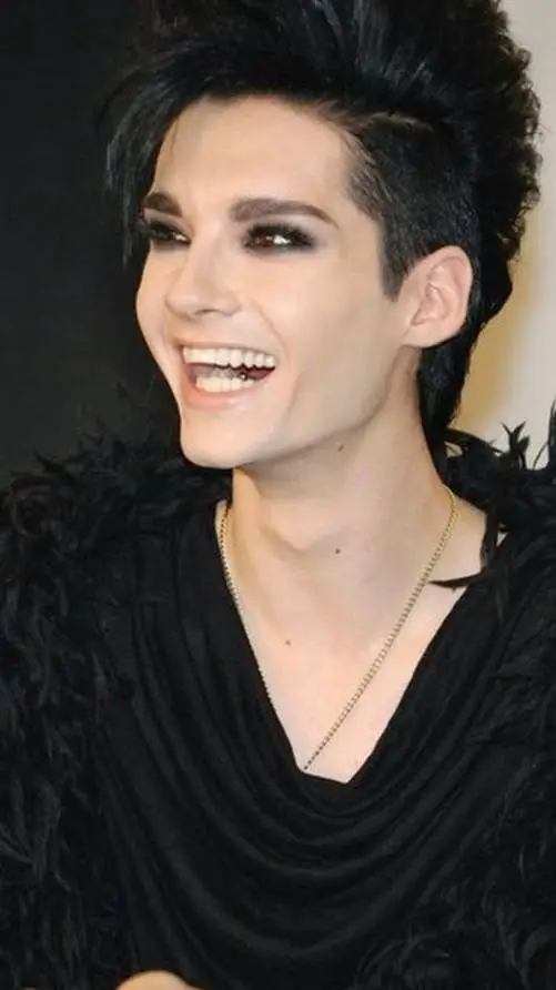 ai character: Bill kaulitz  background