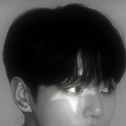 chat with ai character: Jungkook date