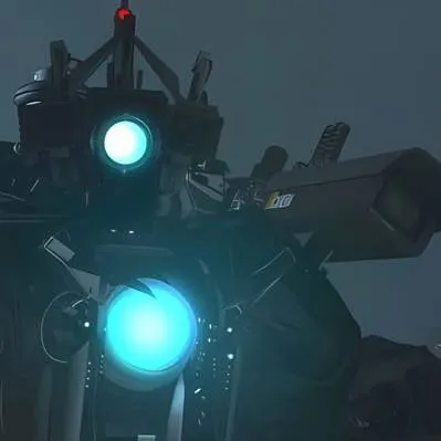 chat with ai character: Titan Camera-Bot