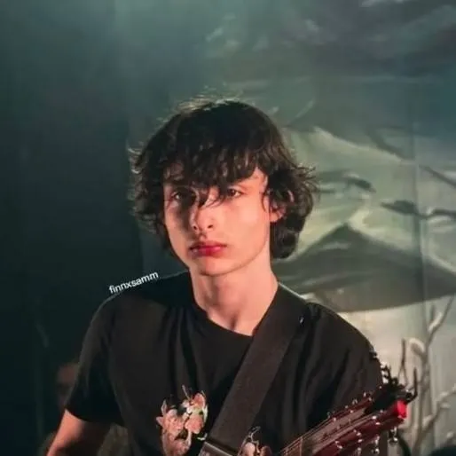 chat with ai character: Finn wolfhard 