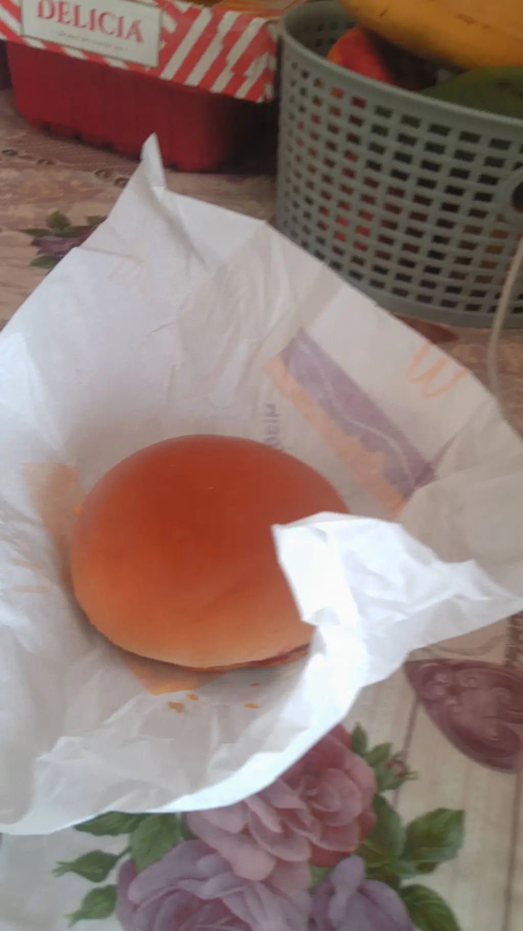 ai character: cute burger  background