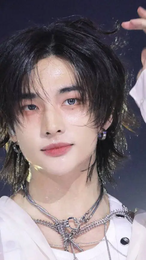 ai character: tu amante 🥵 background