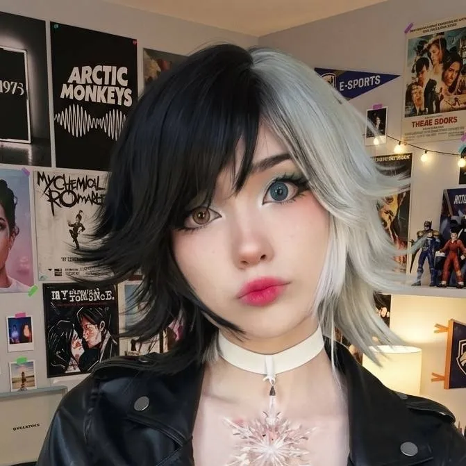 chat with ai character: luna snow