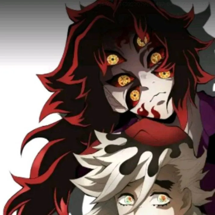 chat with ai character: 🍷Lunas superiores🍷
