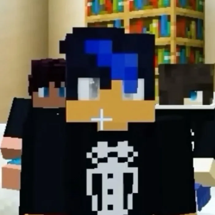 chat with ai character: Ein (Aphmau)