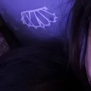 chat with ai character: wlw- alyssa