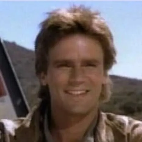 chat with ai character: Angus MacGyver 