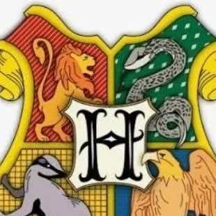 chat with ai character: Hogwarts 