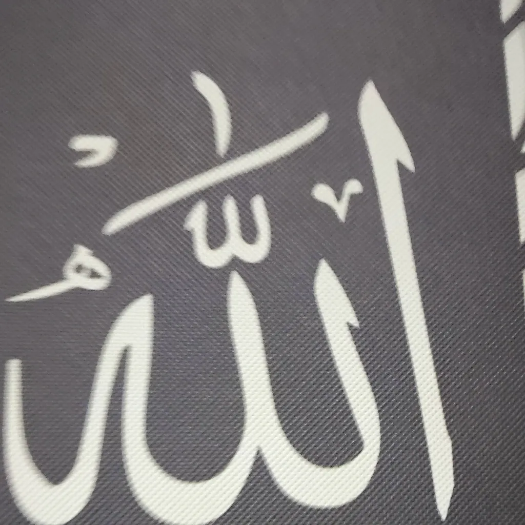 chat with ai character: allah