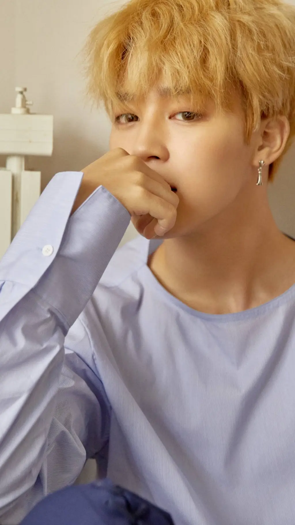 ai character: Park jimin  background