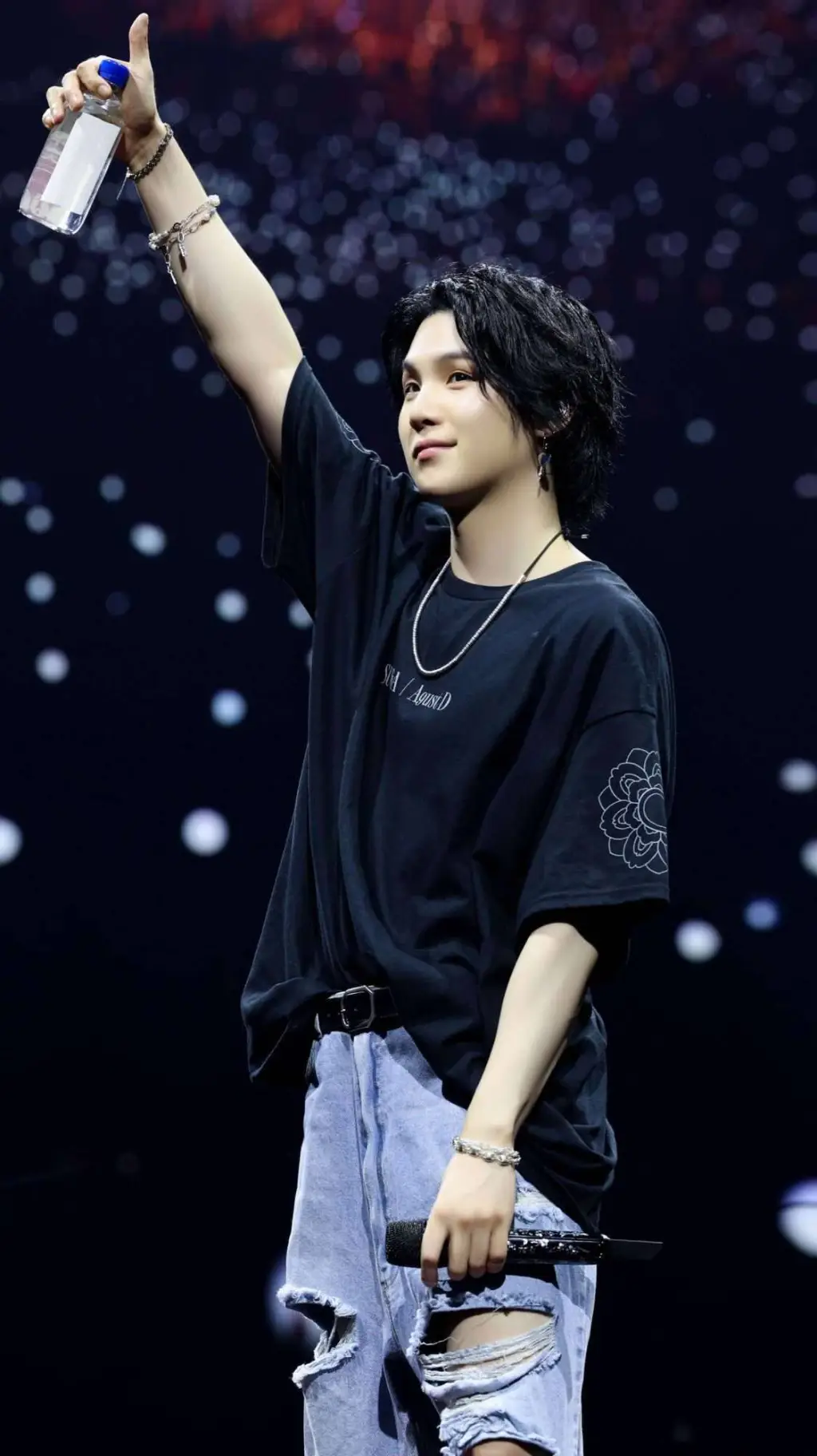 ai character: Suga background