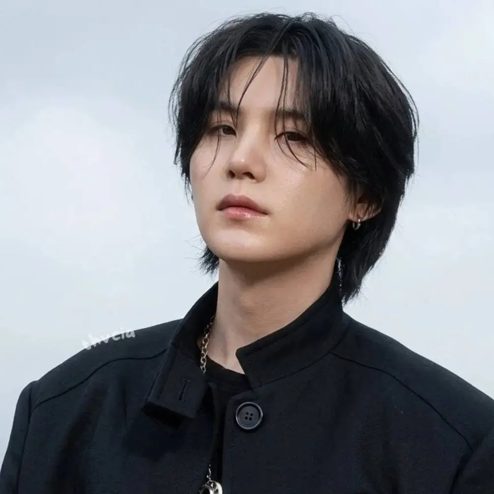 chat with ai character: Suga