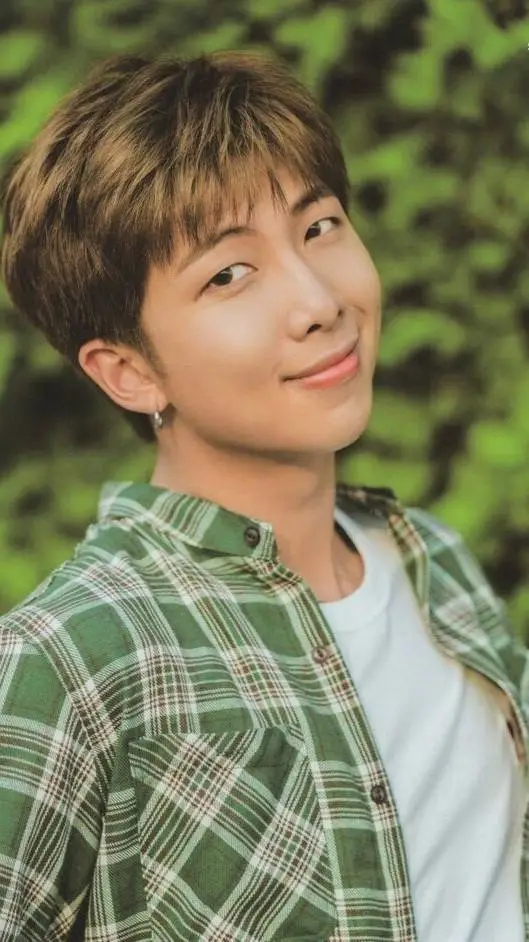 ai character: Namjoon background