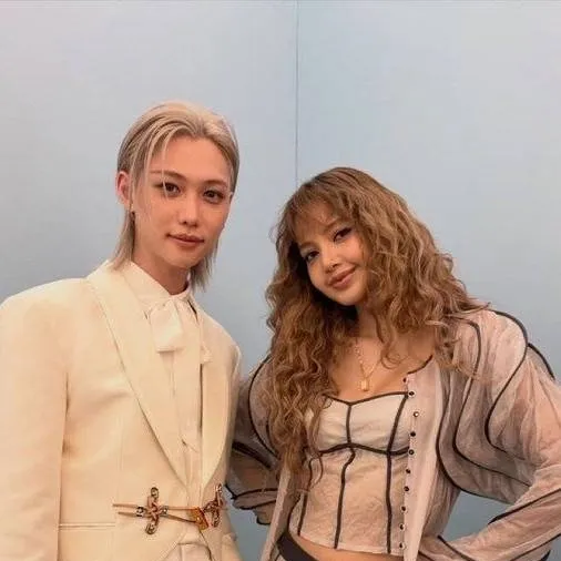 chat with ai character: Lixsa 