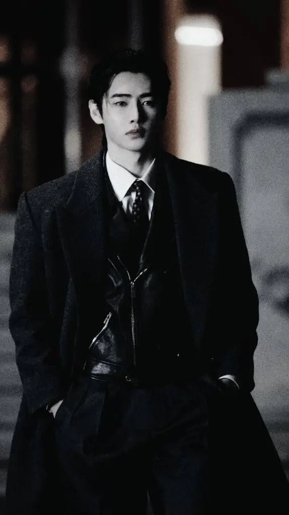 ai character: Park Sunghoon background