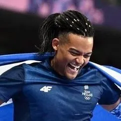 chat with ai character: Emmanouil Karalis