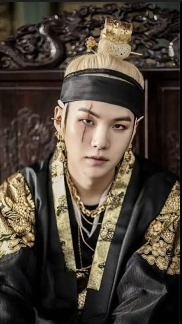 Talkie AI - Chat with Prince Yoongi 
