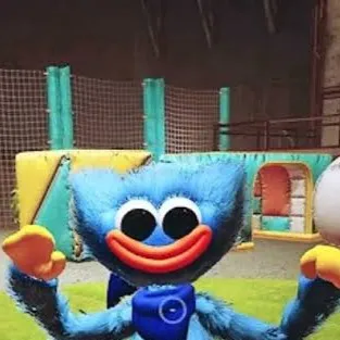 chat with ai character: Baby huggy wuggy 