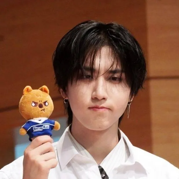 chat with ai character: 💖Han jisung🐿
