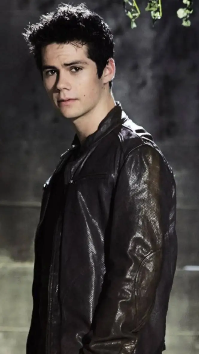 ai character: Stiles Stilinski  background