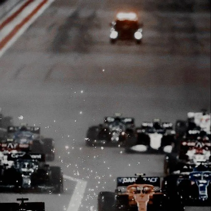 chat with ai character: F1